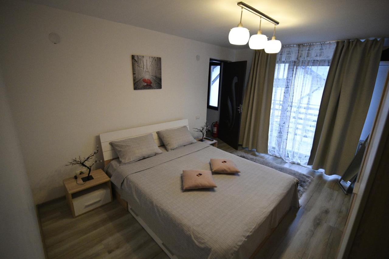 Upstairs Residence Târgu Jiu 외부 사진