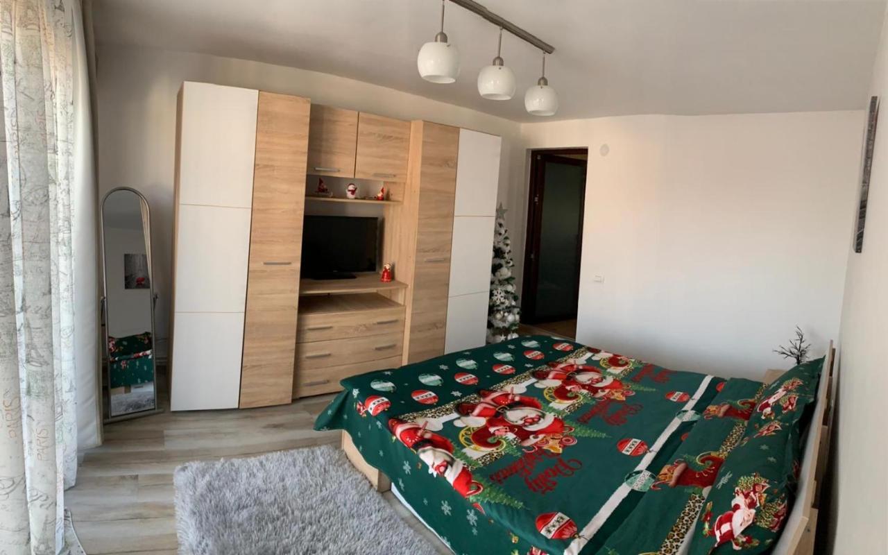 Upstairs Residence Târgu Jiu 외부 사진
